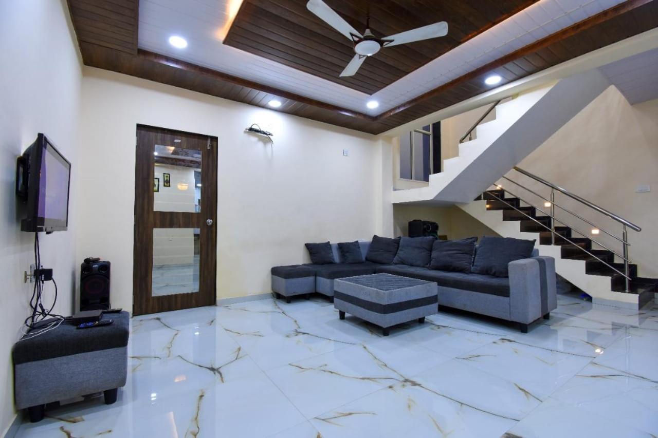 Beauty And The Beast 4Bhk Villa Lonavala Dış mekan fotoğraf